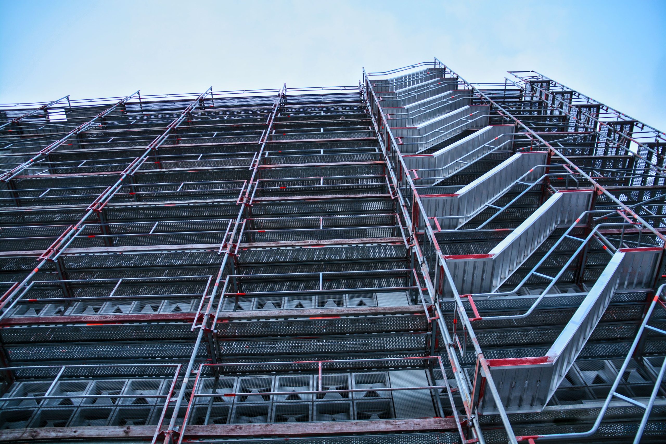 Structure échafaudage chantier construction Osnabrück Allemagne